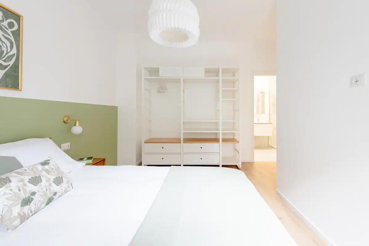 Luxury 2 Bedroom Apartament, Close To San Siro, Fiera And 10 Min Metro To Duomo Milano Eksteriør billede