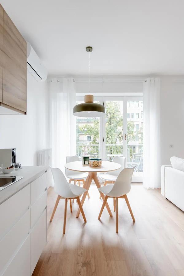 Luxury 2 Bedroom Apartament, Close To San Siro, Fiera And 10 Min Metro To Duomo Milano Eksteriør billede