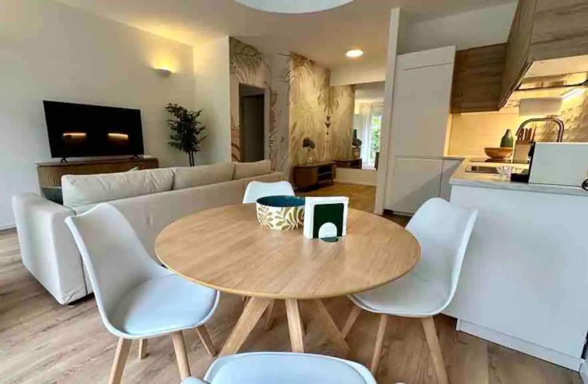 Luxury 2 Bedroom Apartament, Close To San Siro, Fiera And 10 Min Metro To Duomo Milano Eksteriør billede